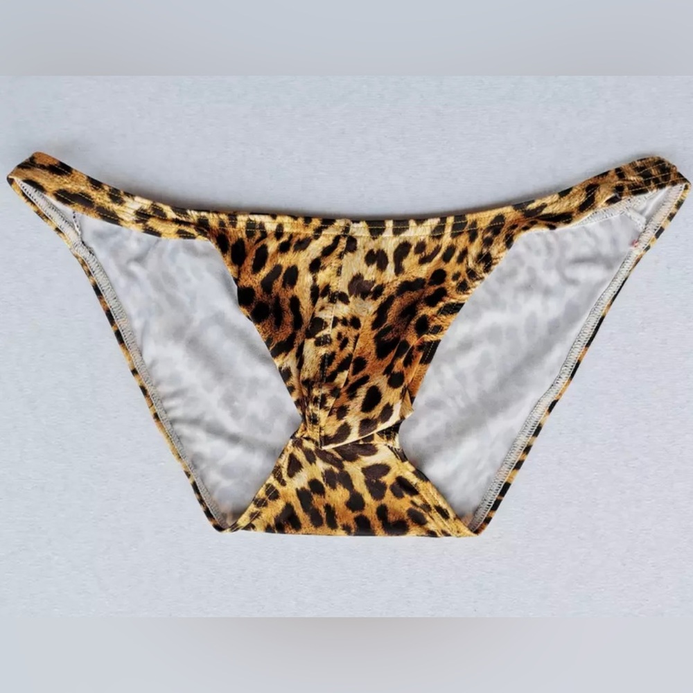 Men’s leopard - Picture 3 of 6